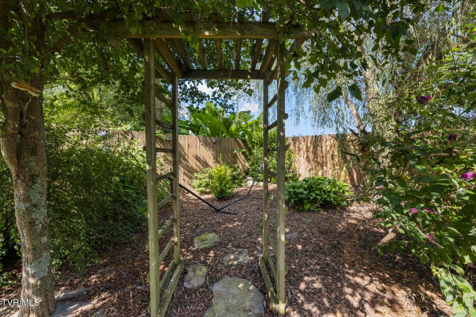 Photo #42: 102 Ridgeview Meadows Drive