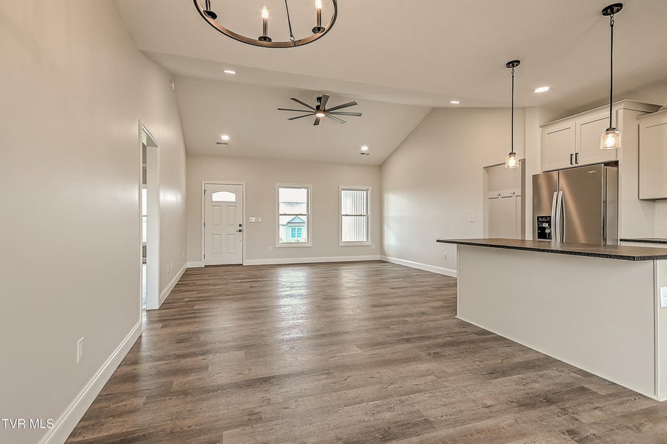 Photo #13: 265 Red Tail Ridge