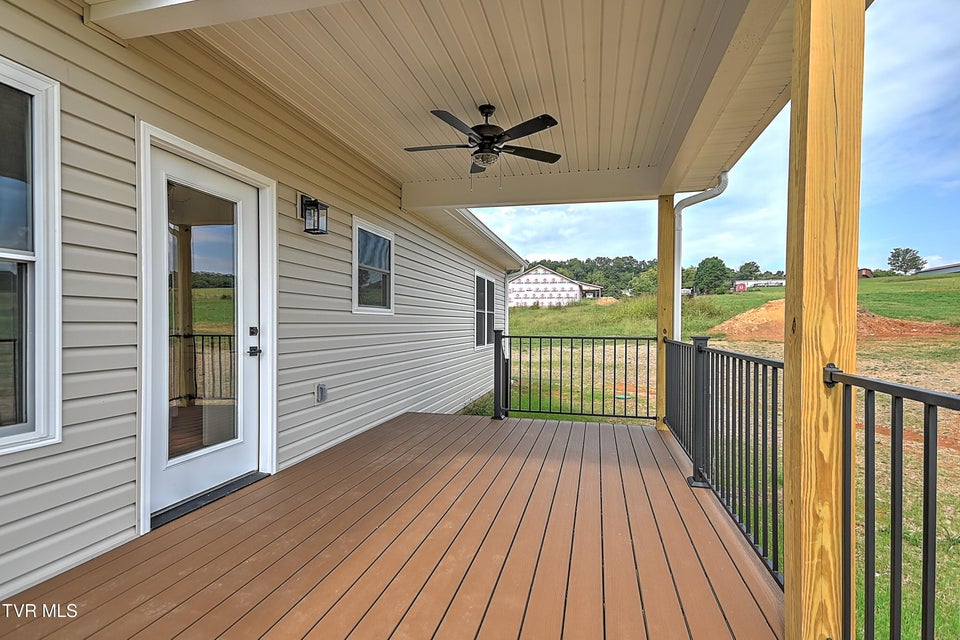 Photo #34: 265 Red Tail Ridge