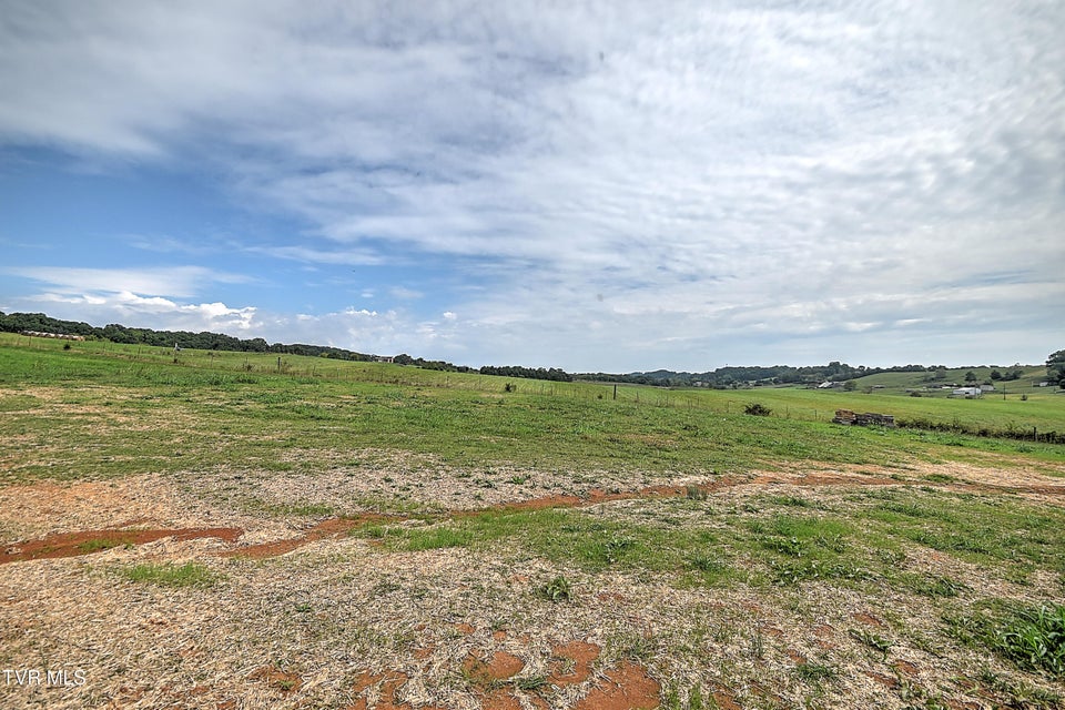 Photo #41: 265 Red Tail Ridge