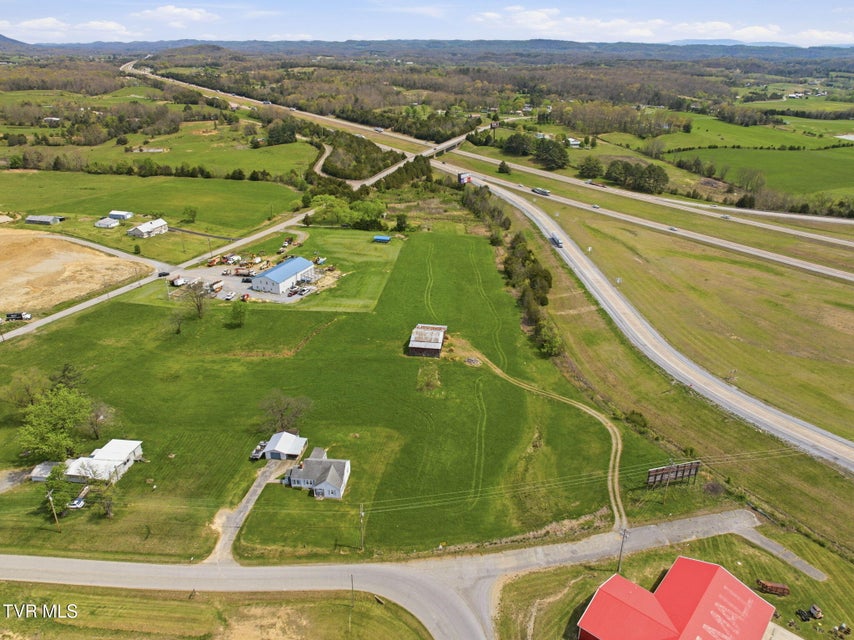 Photo #2: 90 Bailey Street