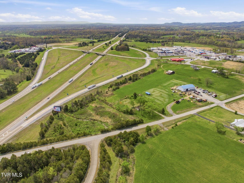 Photo #6: 90 Bailey Street