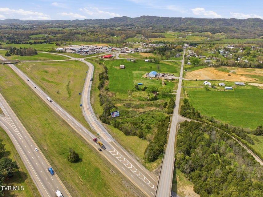 Photo #9: 90 Bailey Street