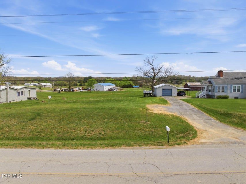 Photo #15: 90 Bailey Street