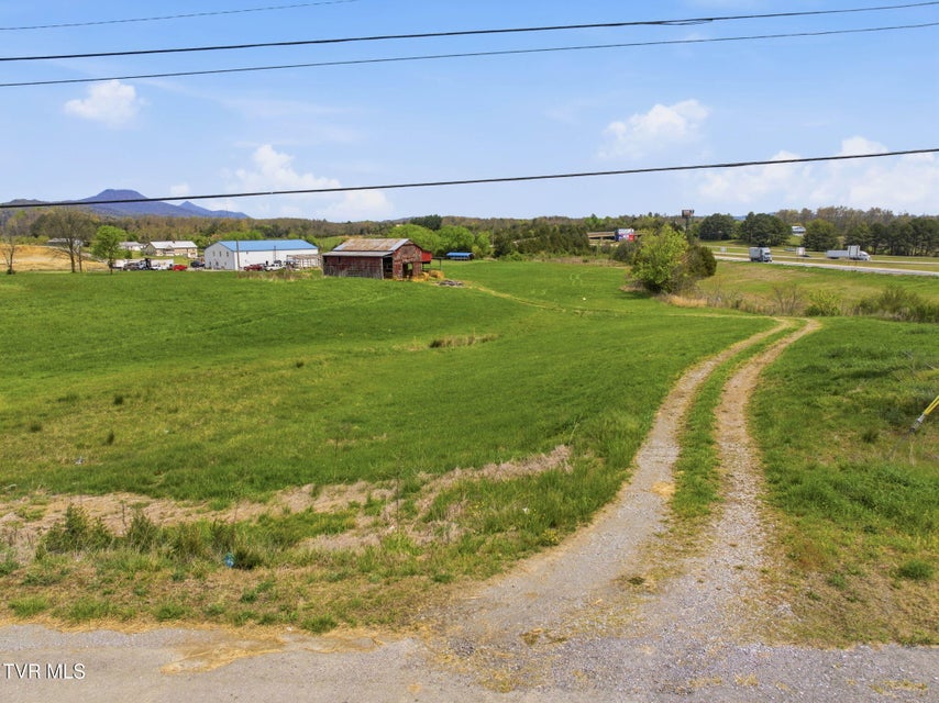 Photo #12: 90 Bailey Street