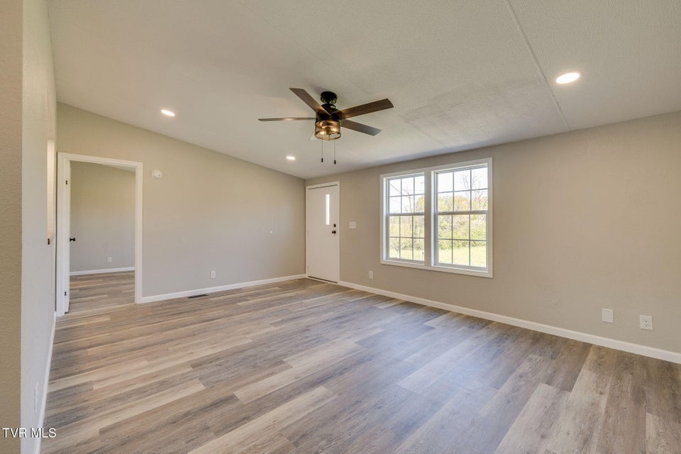 Photo #7: 415 Rock Quarry Road