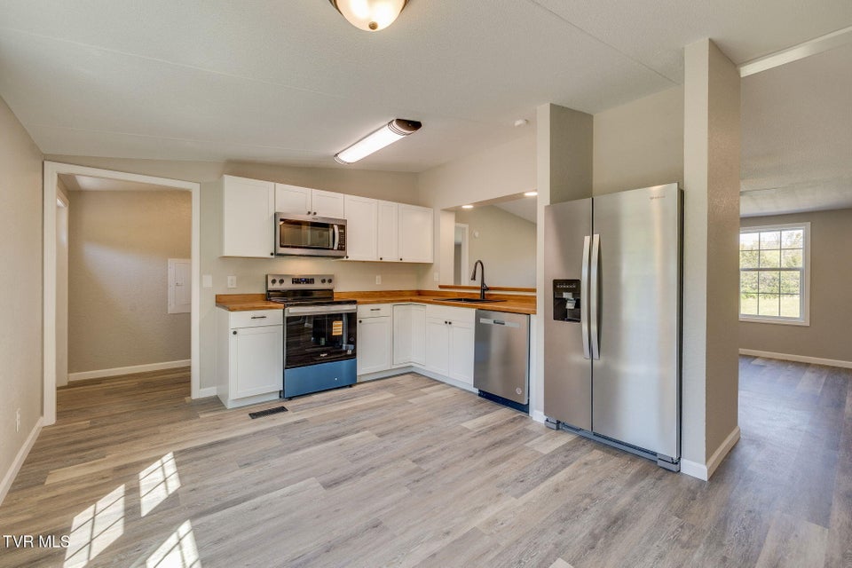 Photo #10: 415 Rock Quarry Road