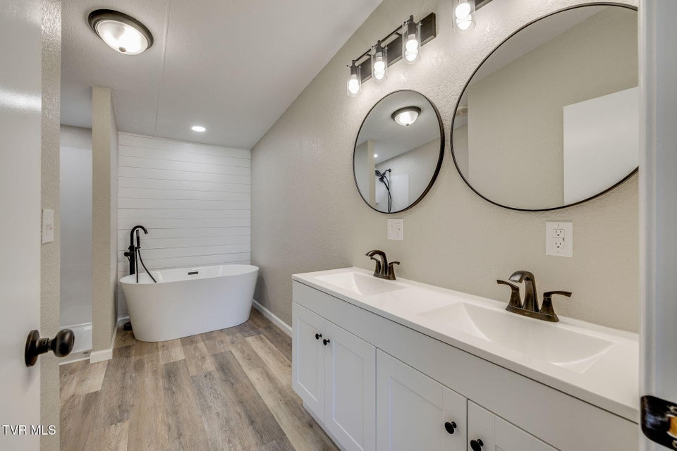 Photo #16: 415 Rock Quarry Road