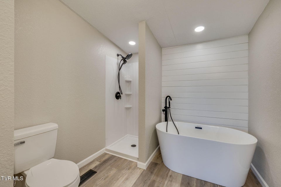 Photo #17: 415 Rock Quarry Road