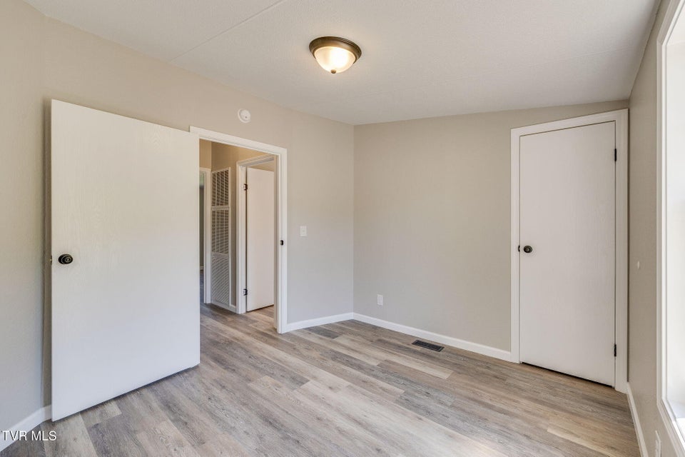 Photo #19: 415 Rock Quarry Road