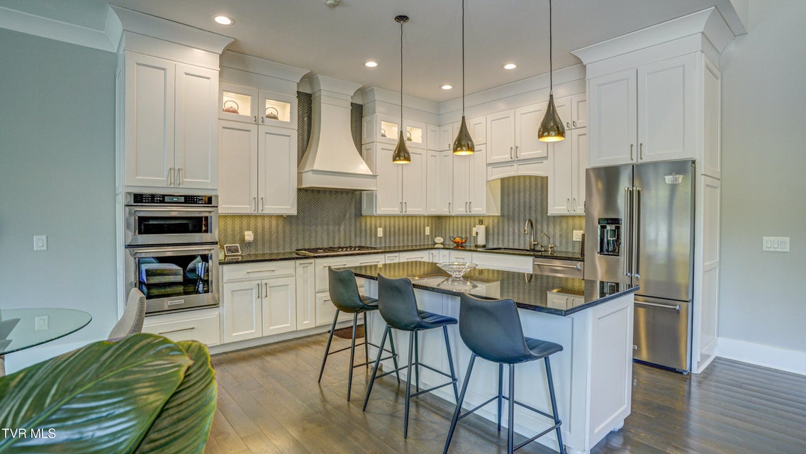 Photo #23: 295 Sanctuary Court