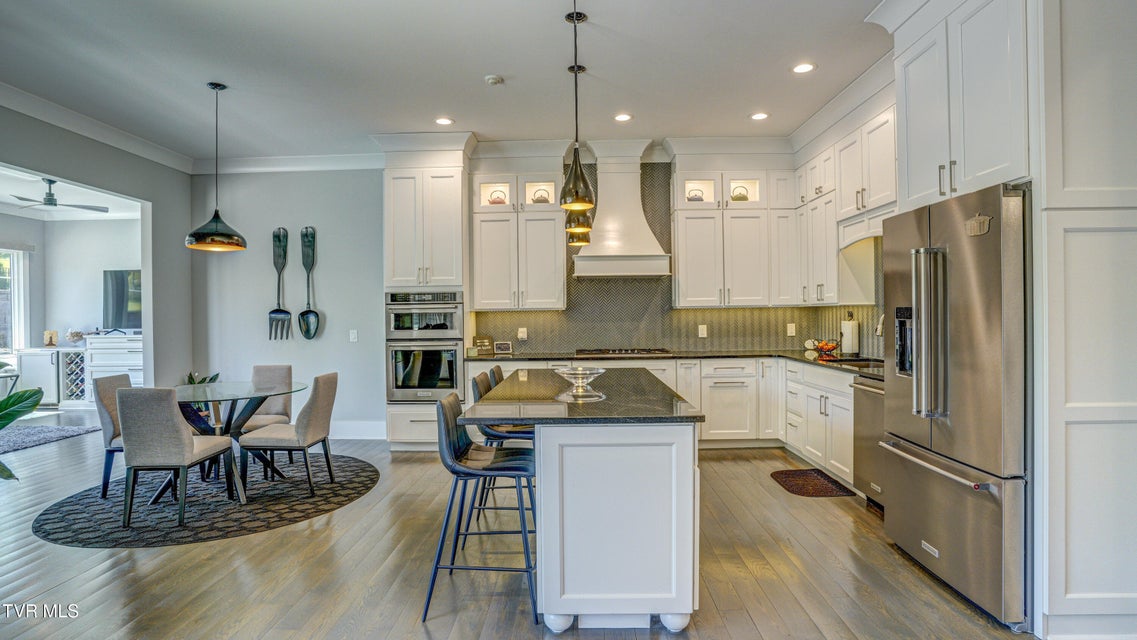 Photo #24: 295 Sanctuary Court