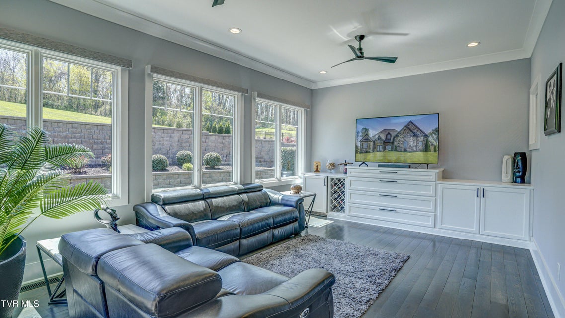 Photo #32: 295 Sanctuary Court