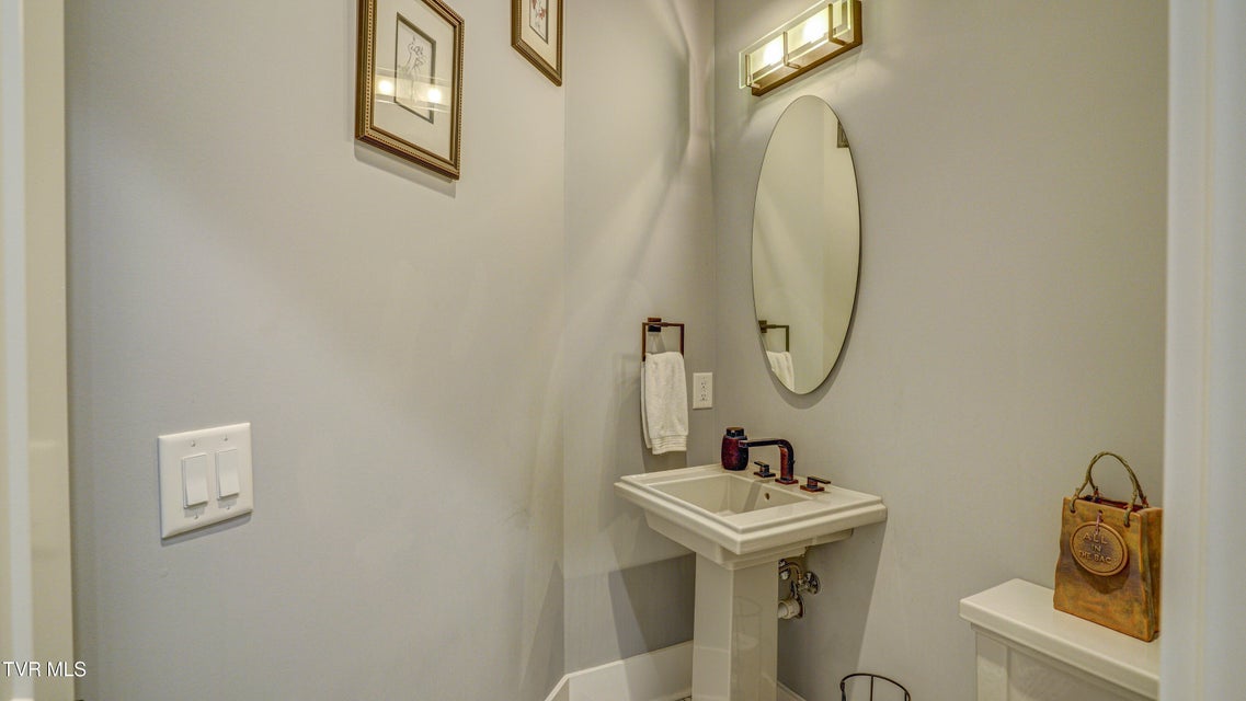 Photo #63: 295 Sanctuary Court