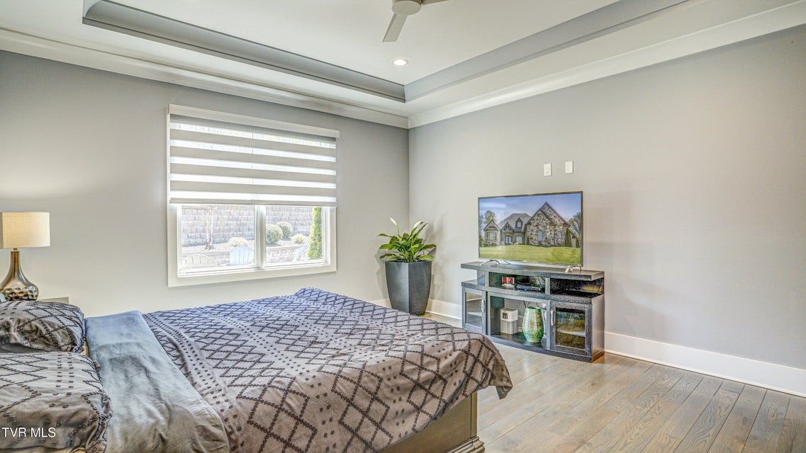 Photo #40: 295 Sanctuary Court