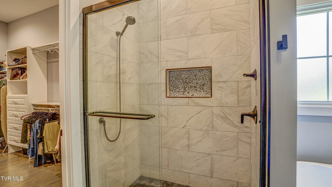 Photo #46: 295 Sanctuary Court