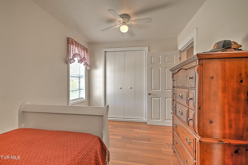 Photo #34: 18685 Horton Highway