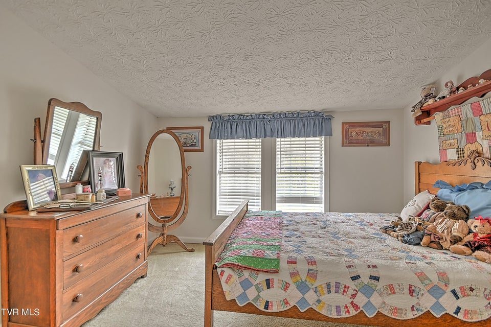 Photo #38: 18685 Horton Highway