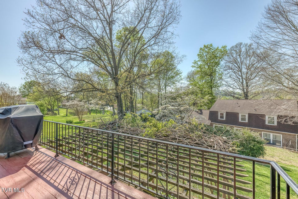 Photo #54: 908 Meadow Lane