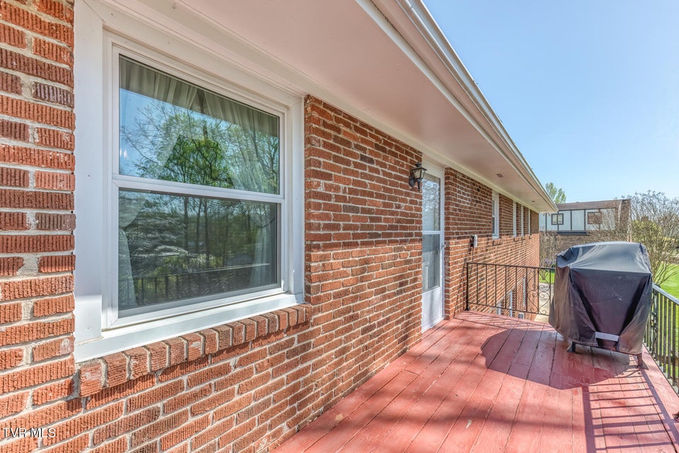 Photo #55: 908 Meadow Lane