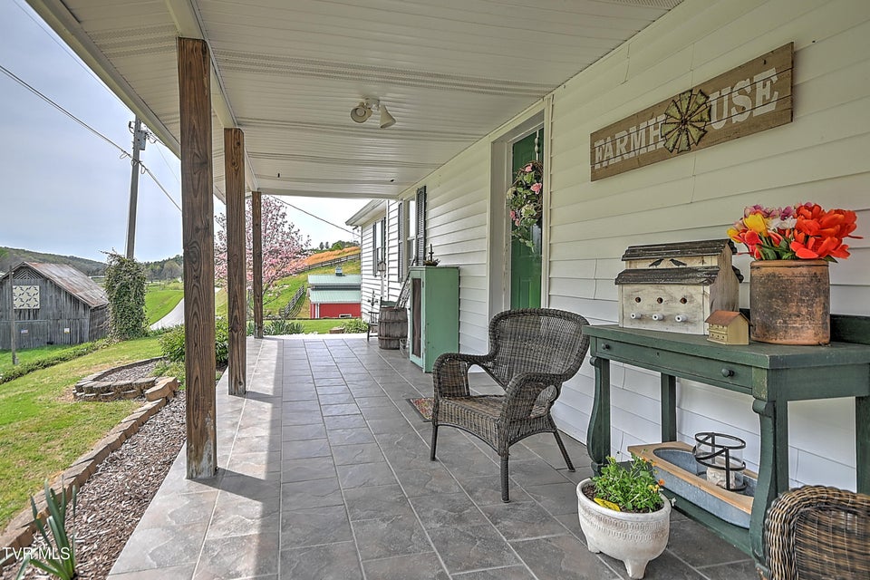 Photo #5: 18685 Horton Highway