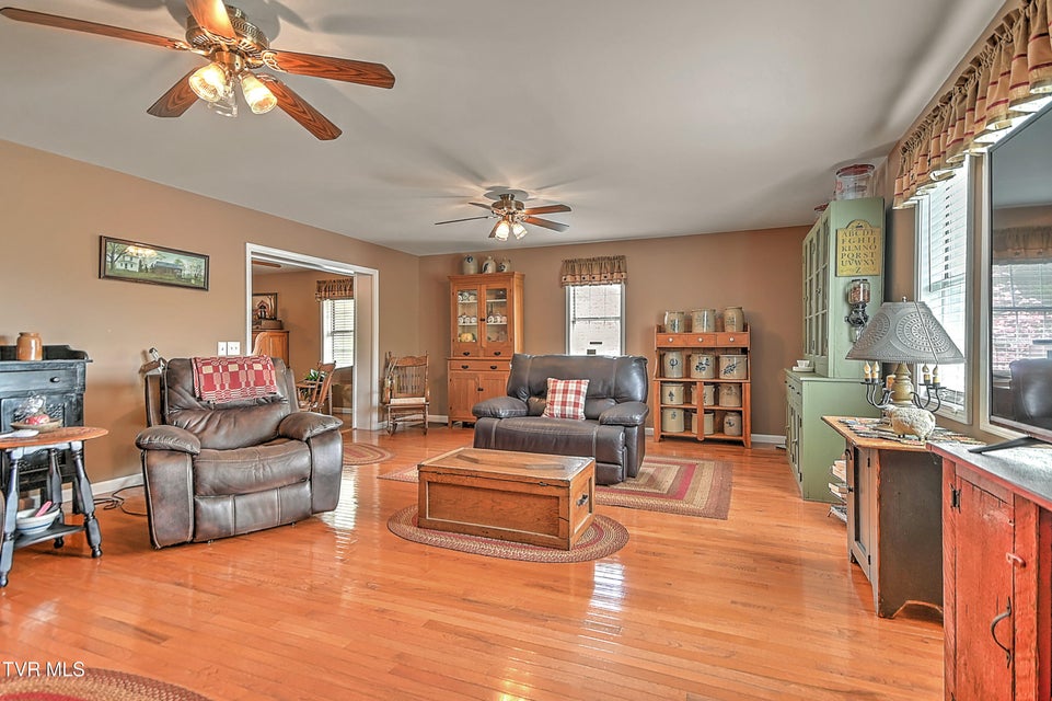 Photo #13: 18685 Horton Highway