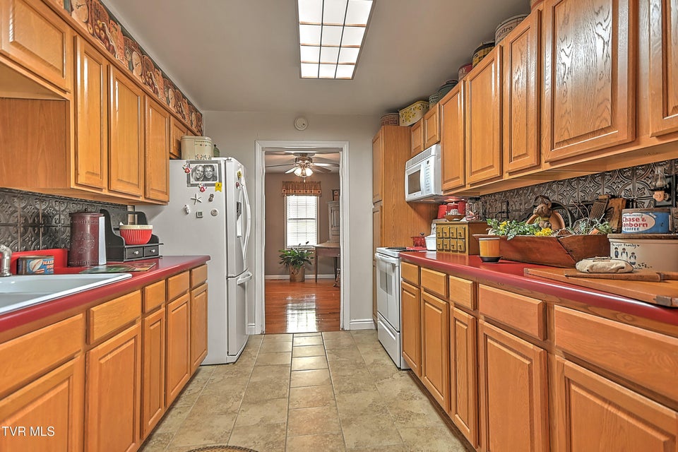 Photo #20: 18685 Horton Highway