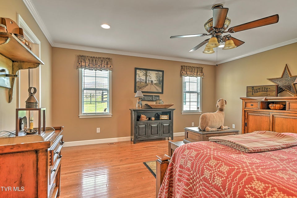 Photo #24: 18685 Horton Highway