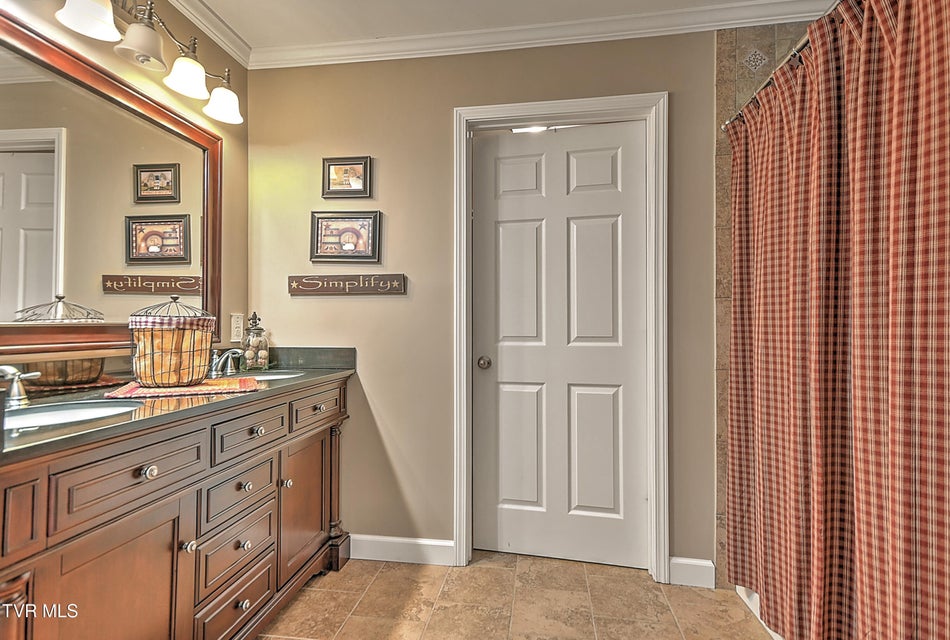 Photo #29: 18685 Horton Highway