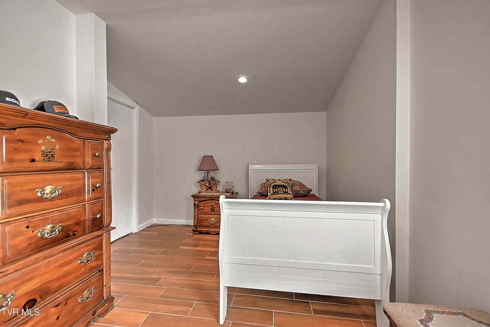 Photo #33: 18685 Horton Highway