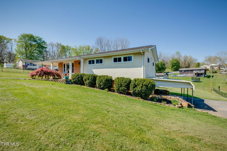 Photo #3: 103 Cannon Street