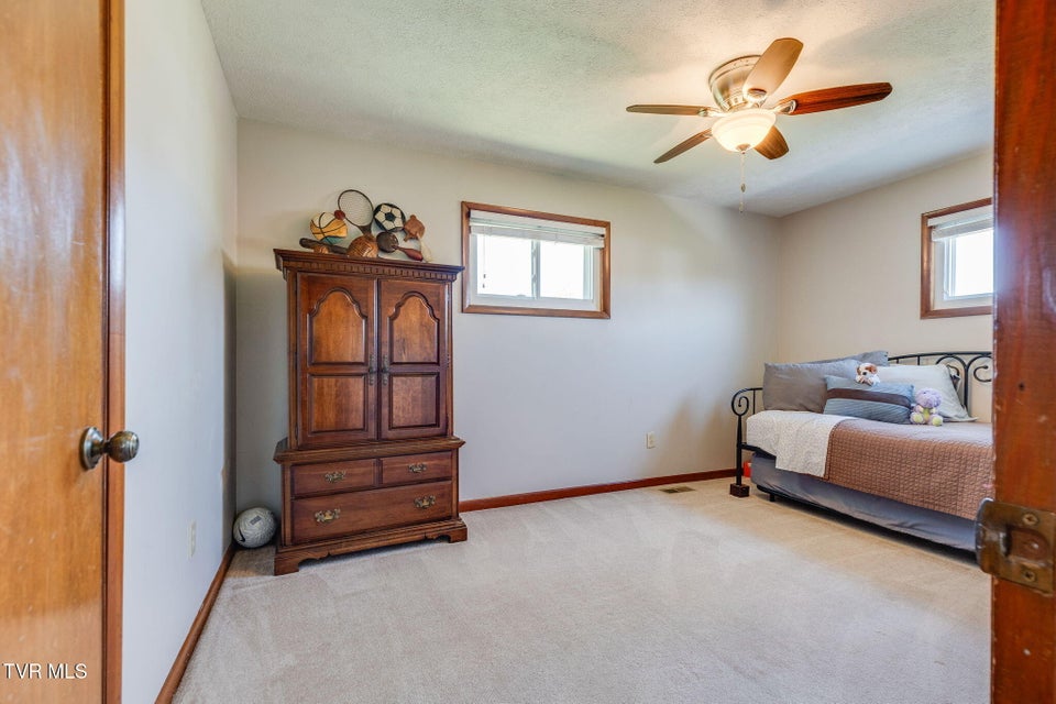 Photo #18: 103 Cannon Street