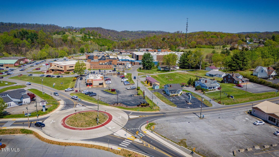 Photo #17: 116 Massengill Avenue