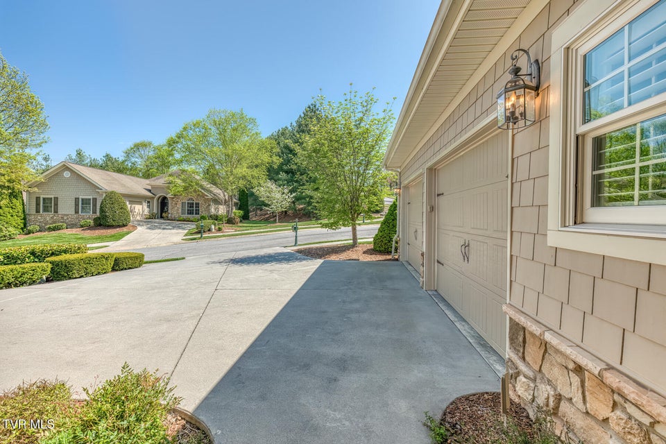 Photo #82: 17 Cypress Ridge Court