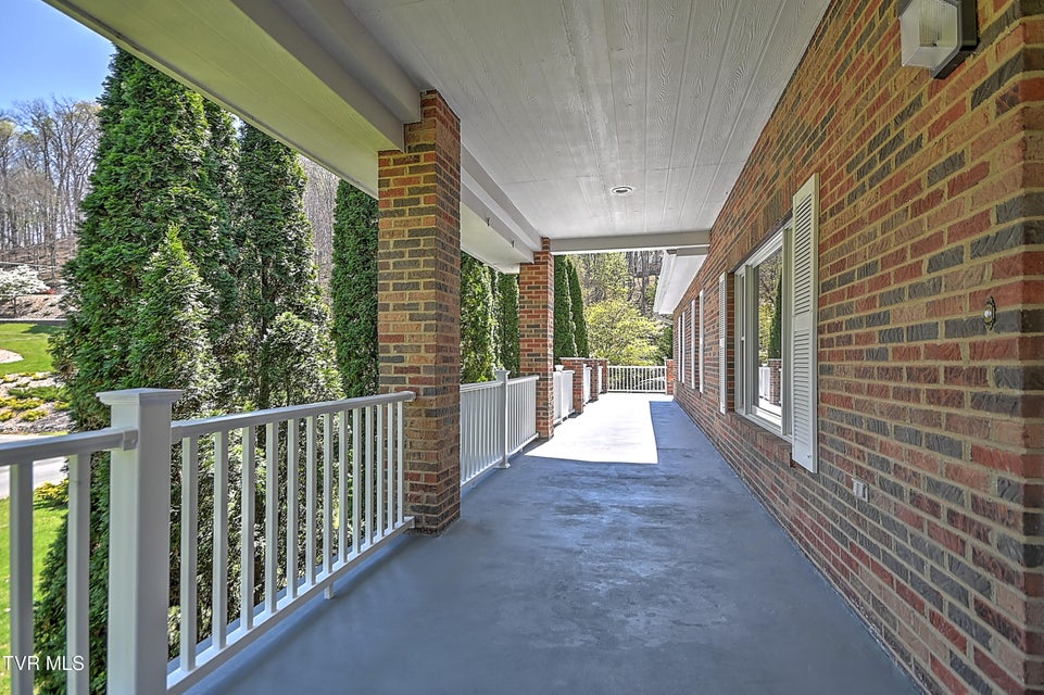 Photo #2: 1320 Suntree Road