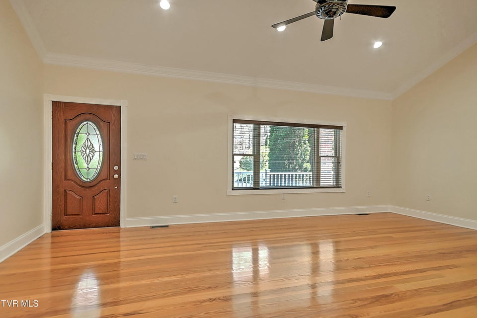 Photo #5: 1320 Suntree Road