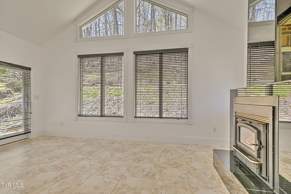 Photo #11: 1320 Suntree Road