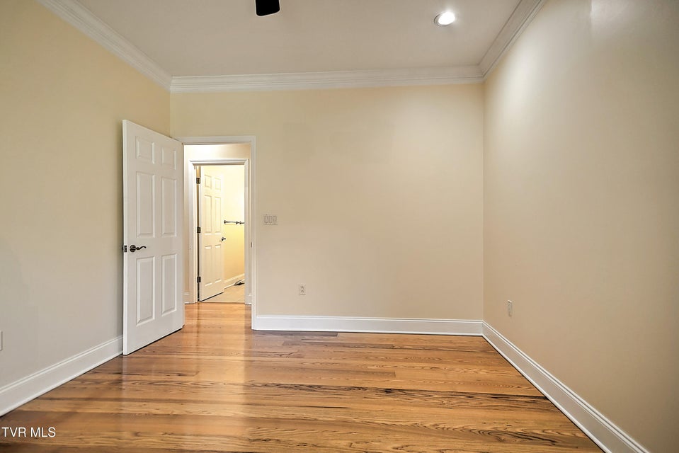 Photo #15: 1320 Suntree Road