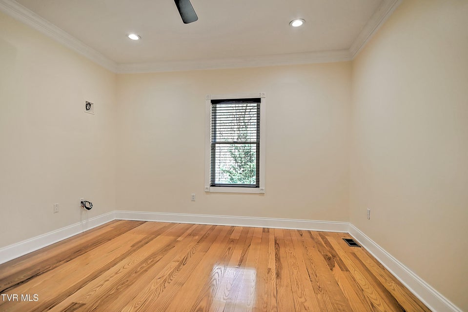 Photo #19: 1320 Suntree Road