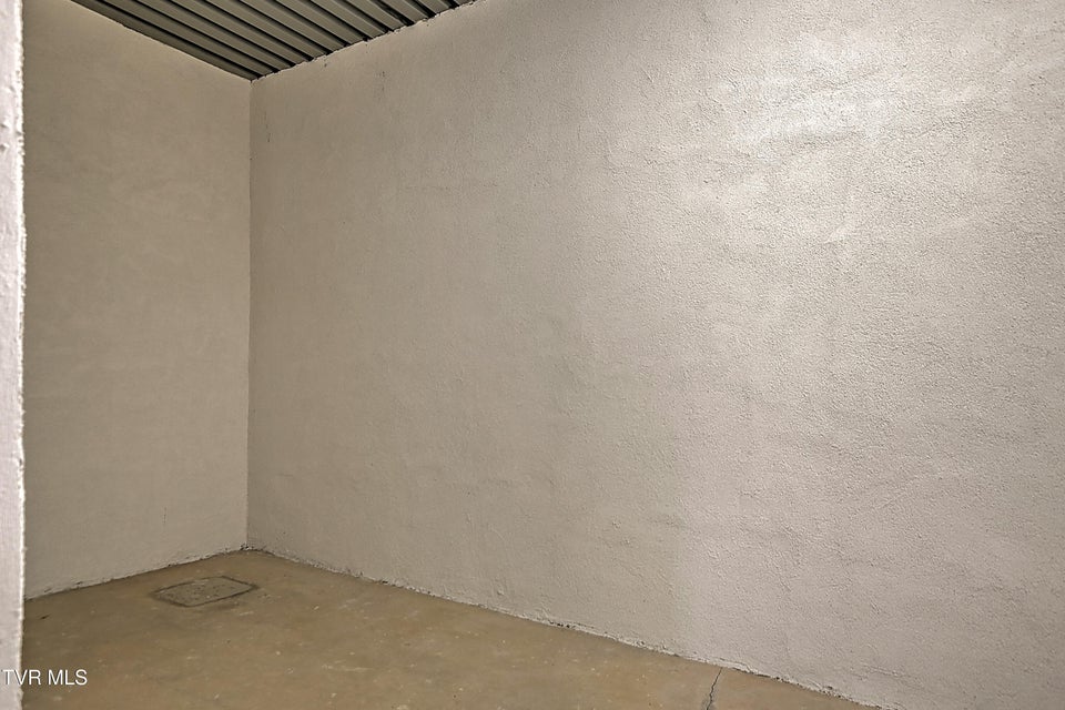 Photo #25: 1320 Suntree Road