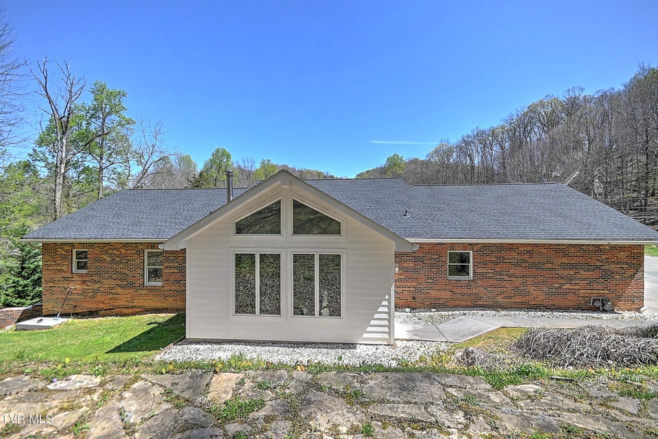 Photo #34: 1320 Suntree Road