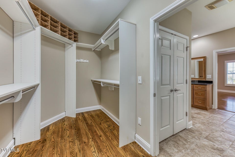 Photo #31: 17 Cypress Ridge Court