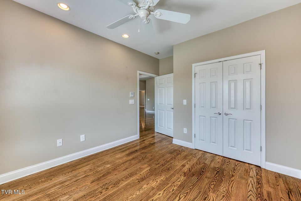 Photo #36: 17 Cypress Ridge Court