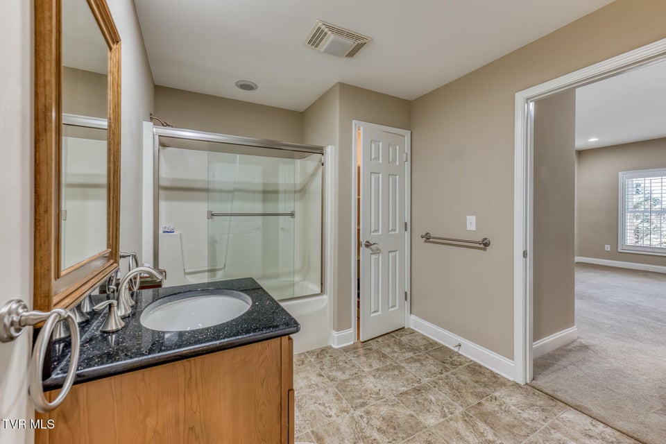 Photo #47: 17 Cypress Ridge Court