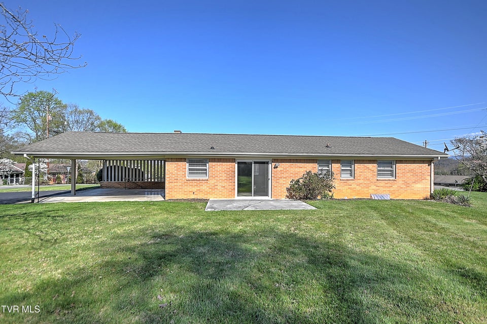 Photo #30: 115 Edgefield Road