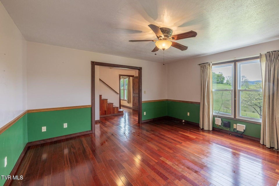 Photo #7: 207 Pleasant View Road