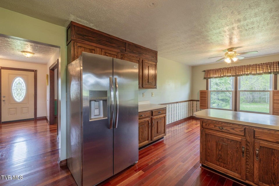 Photo #10: 207 Pleasant View Road