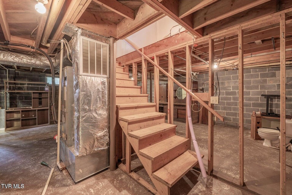 Photo #21: 207 Pleasant View Road