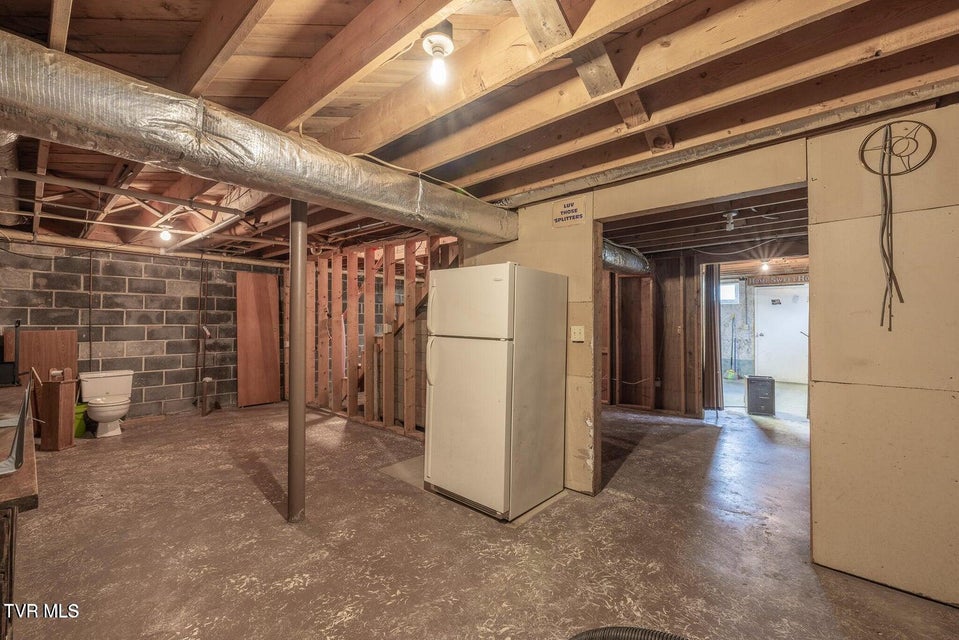 Photo #22: 207 Pleasant View Road