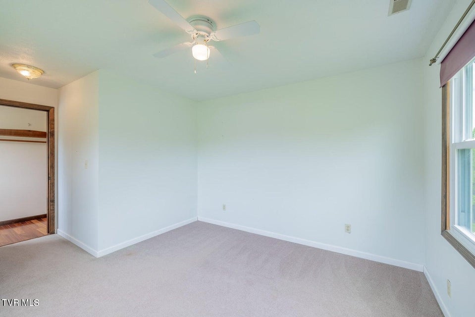 Photo #30: 207 Pleasant View Road